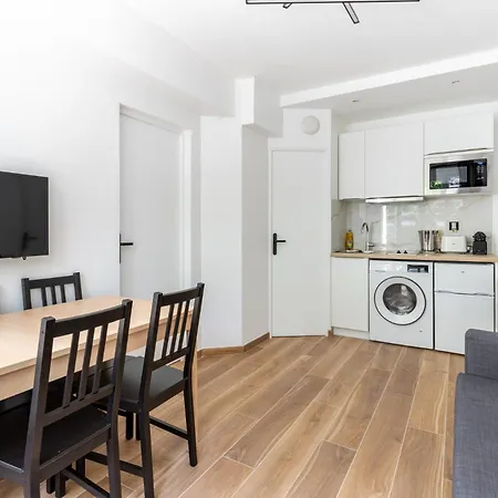 Nouvel Cosy Montparnasse * Parigi